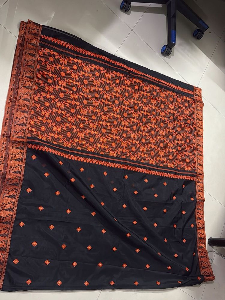 Elegant Black &amp; Orange baluchuro saree