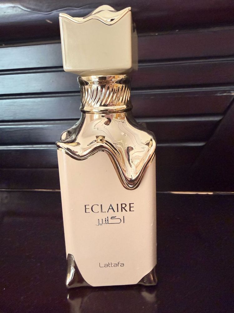 Lattafa Eclaire Perfume