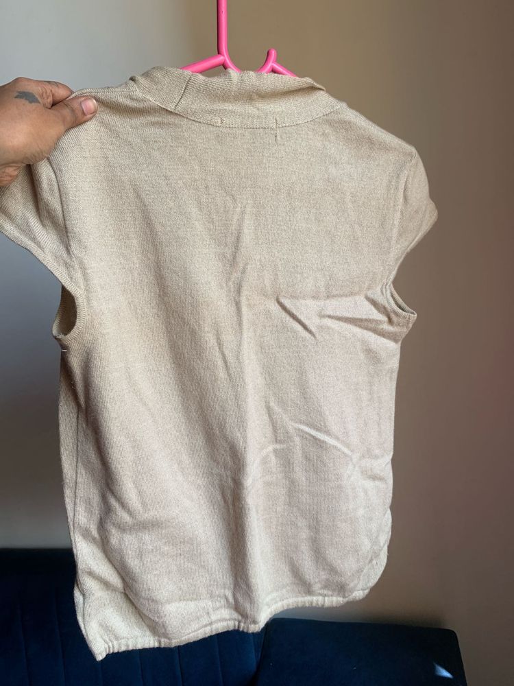 Stylish Beige Knit Top