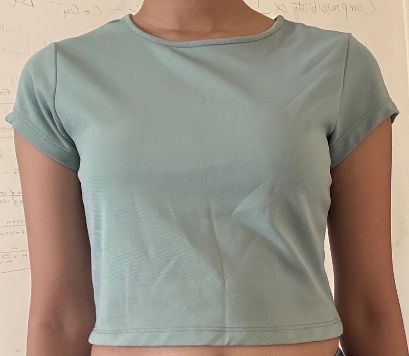 flattering sea green crop top