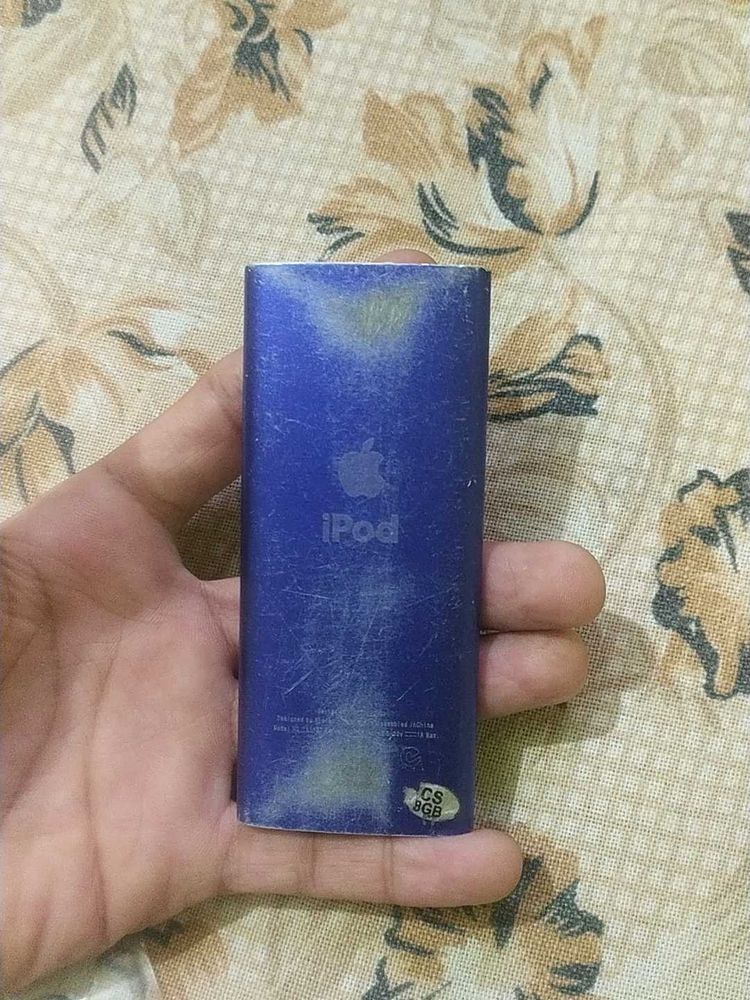 iPod - Blue. not working