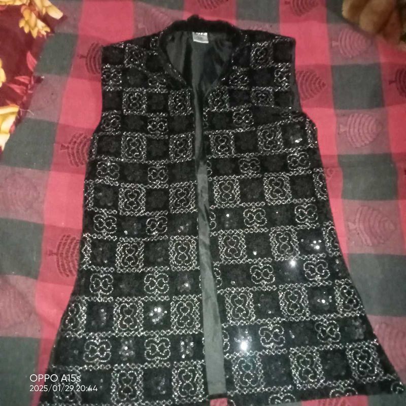 Sequin Embellished Sleeveless Vest