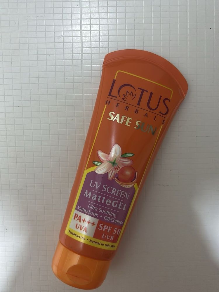 Lotus Herbals Sunscreen