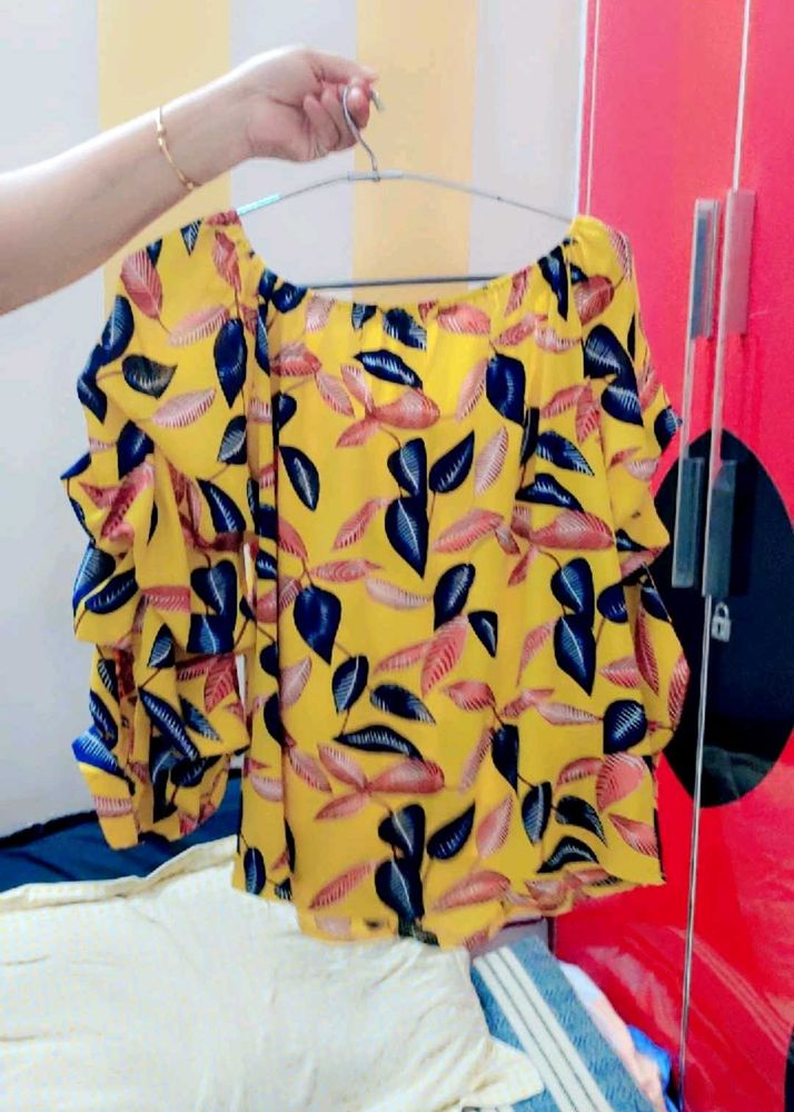 Off Sholder Top