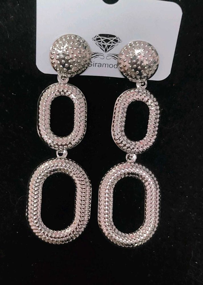 Trendy Silver Earrings