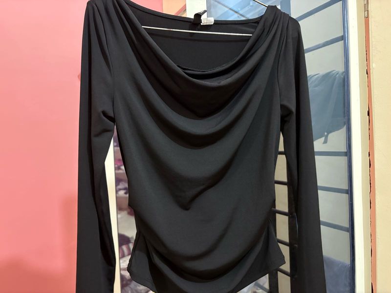 Elegant Black Long Sleeve Top