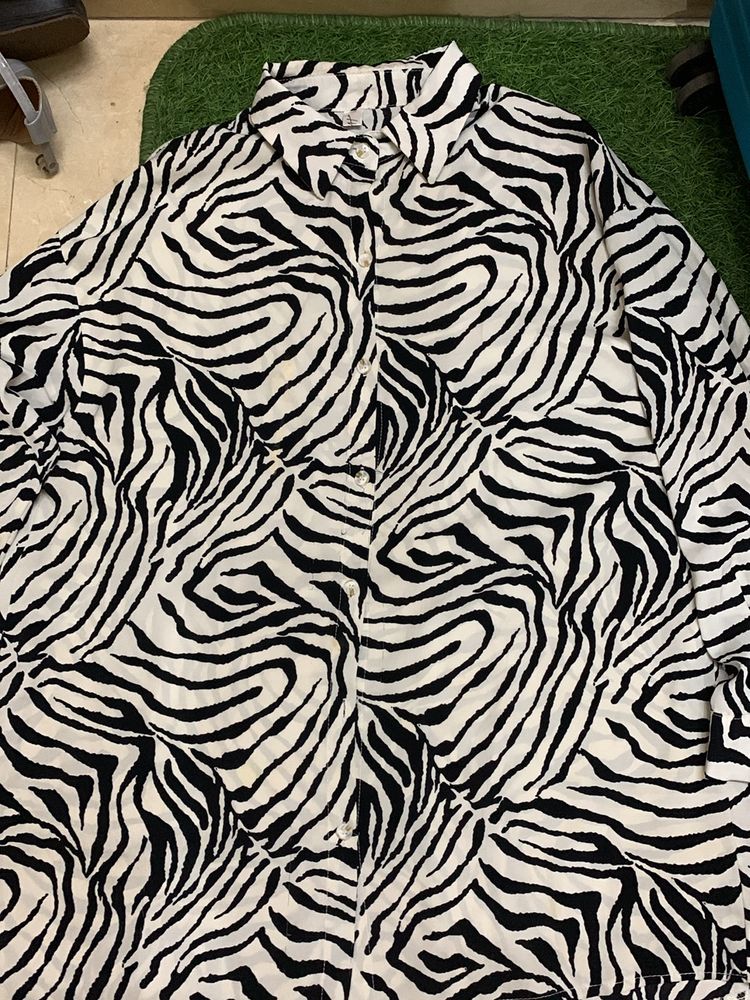 Printed Oversized Shirt
