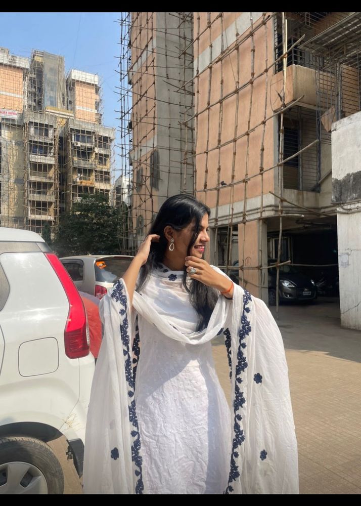 White Kurti