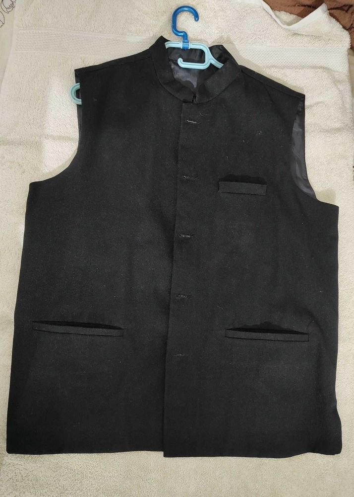 FREEE DELIVERY - Black Modi Jacket