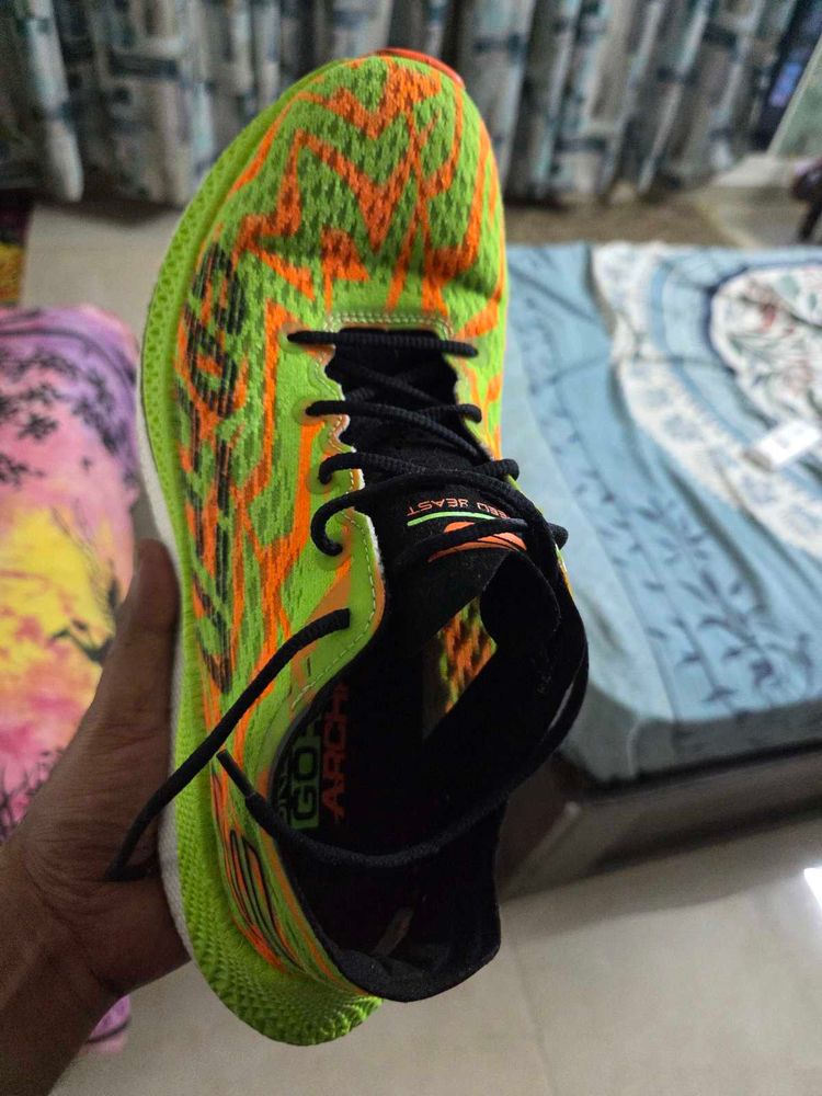 Sport Shoes Skechers