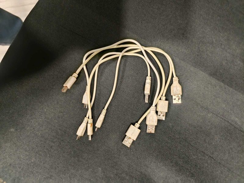 V8 To USB Small Power Bank cable White Per 1 Kg