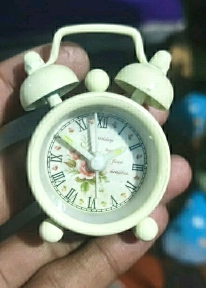 Table Alarm Watch