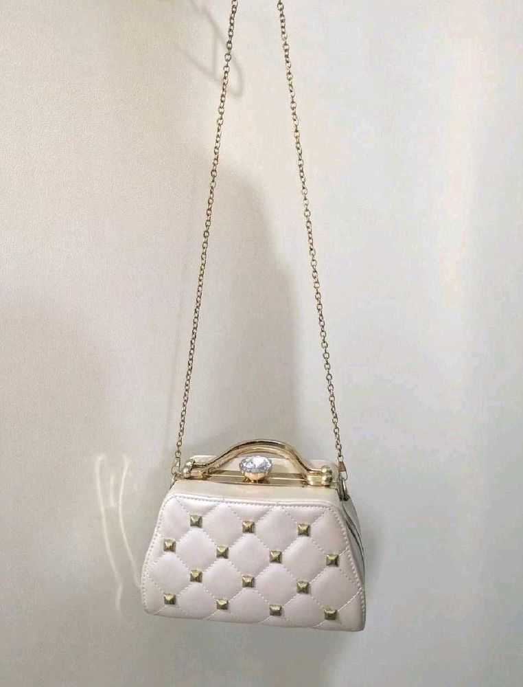 Stylish Quilted Crossbody Bag