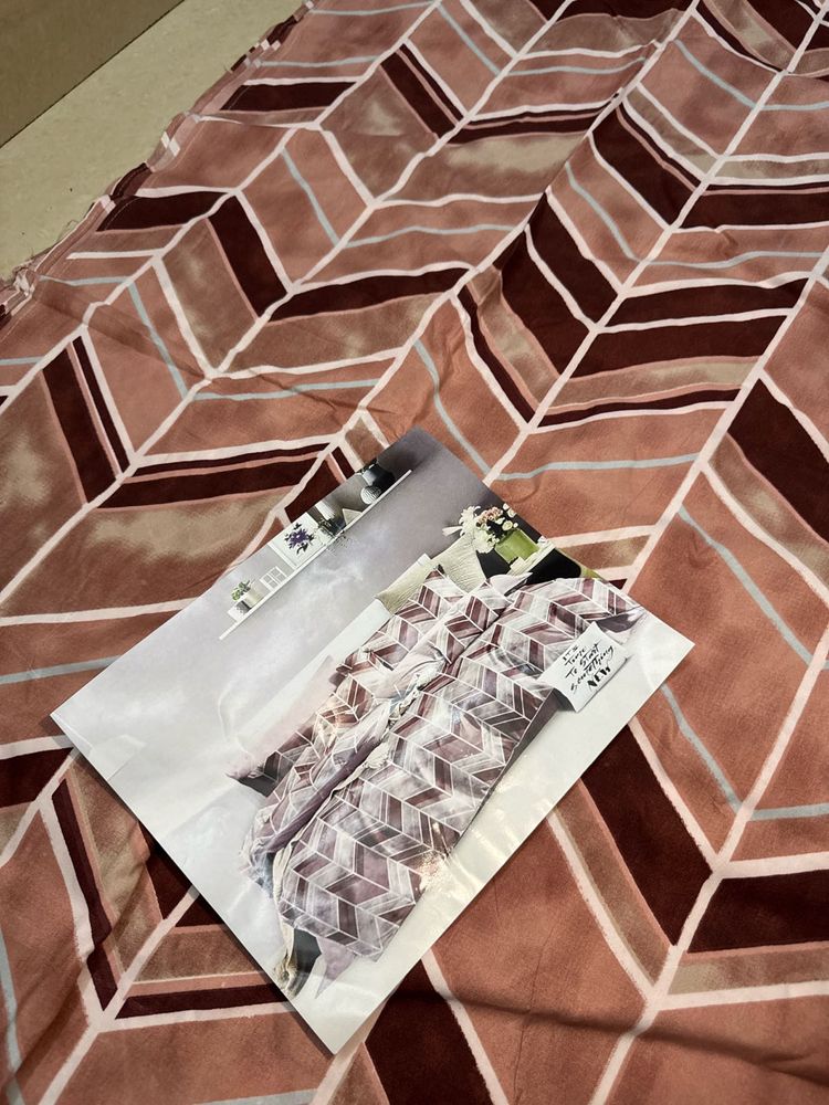 Geometric Pattern Bedsheet