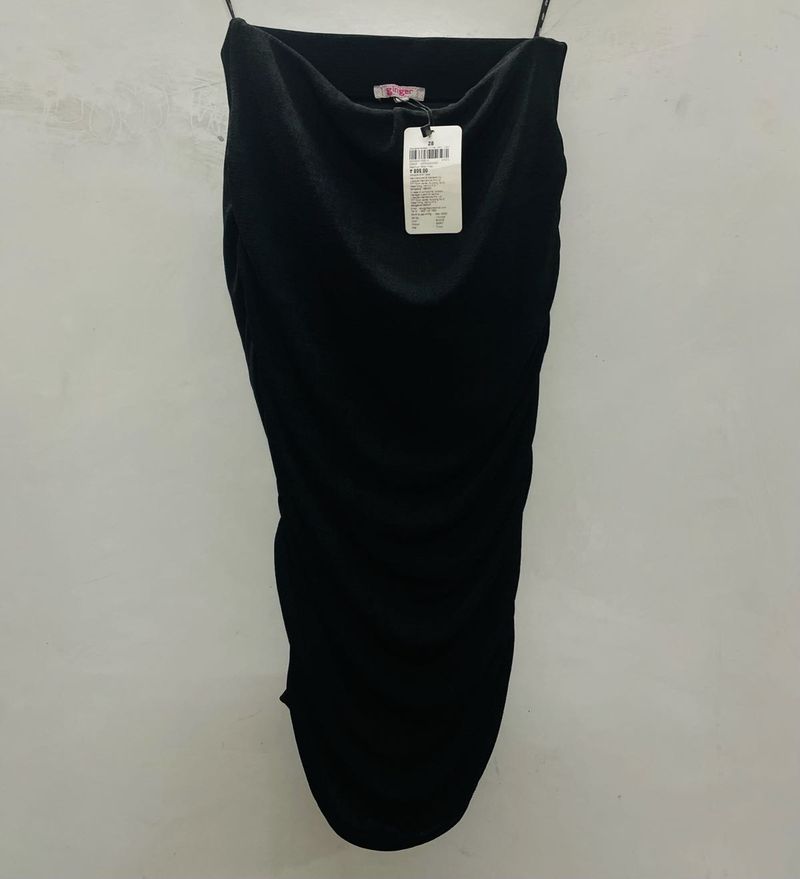 Ruffled Pencil Skirt Black