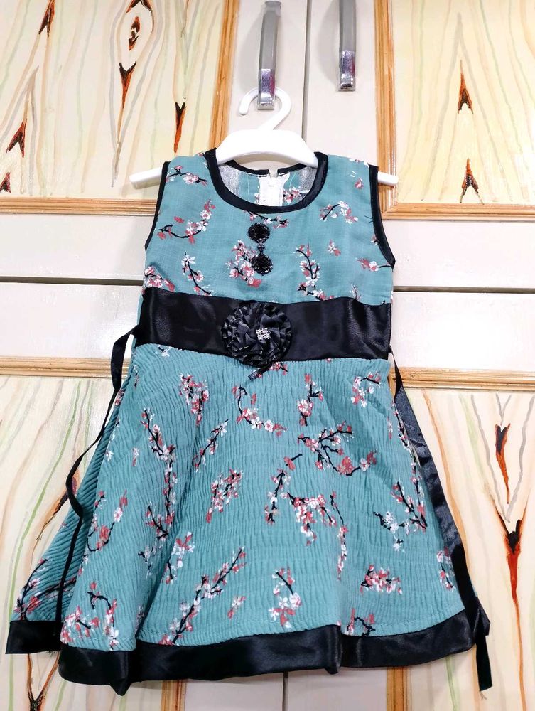 Floral Print Girl&#39;s Dress