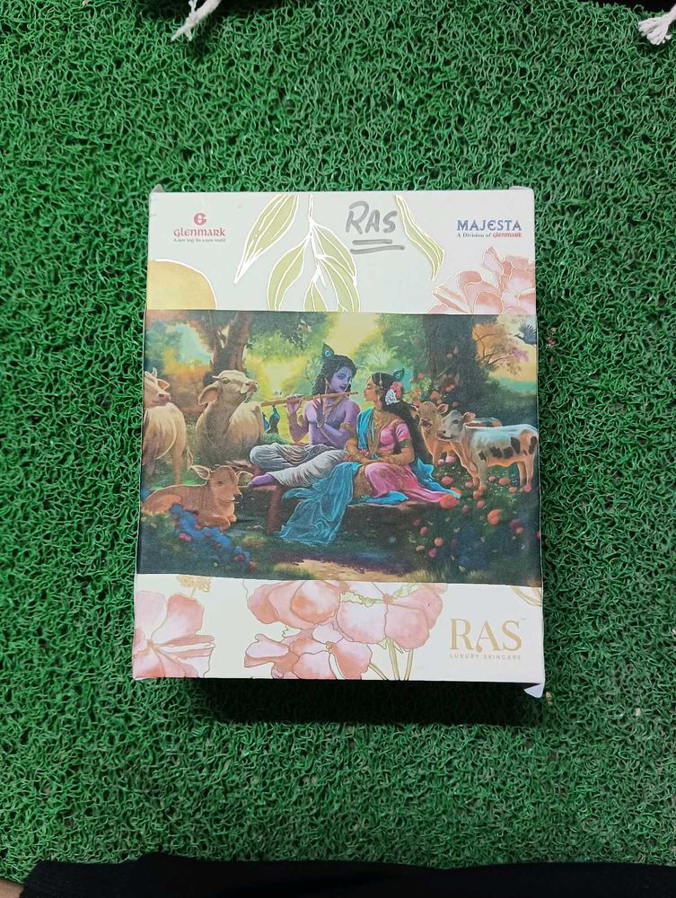 RAS Luxury Skincare Gift Set