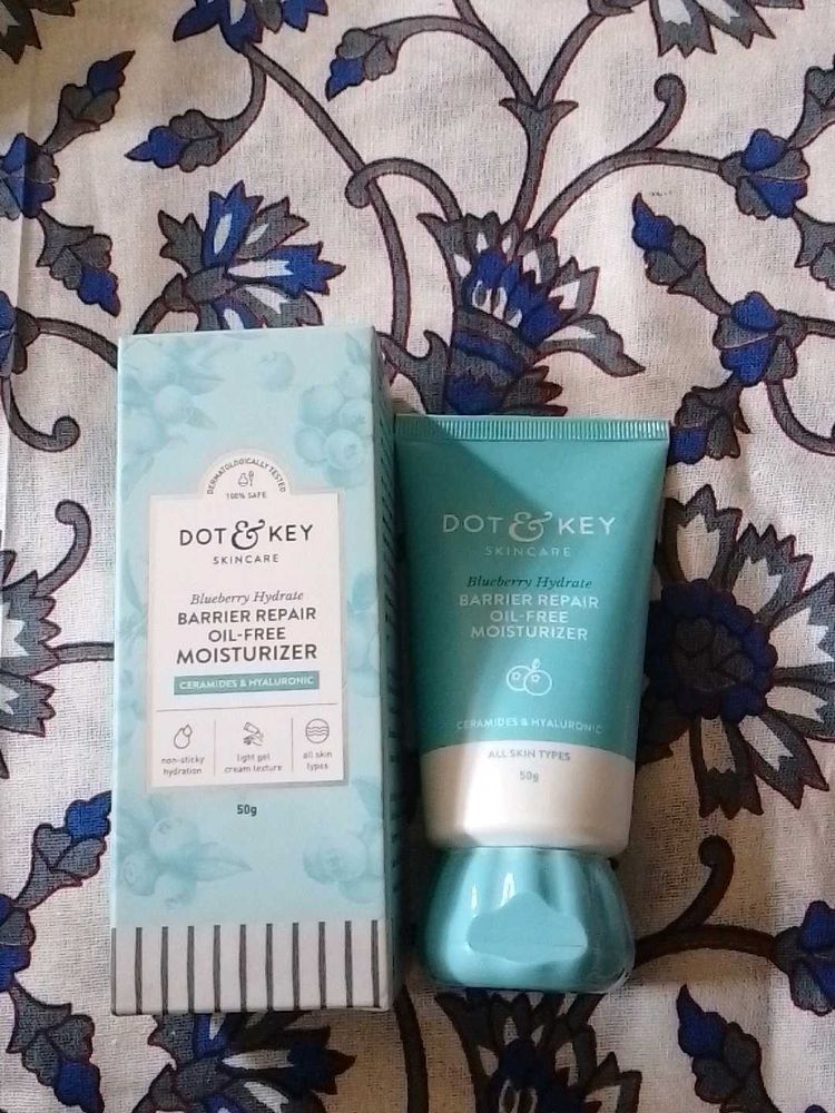 Dot &amp; Key Moisturizer