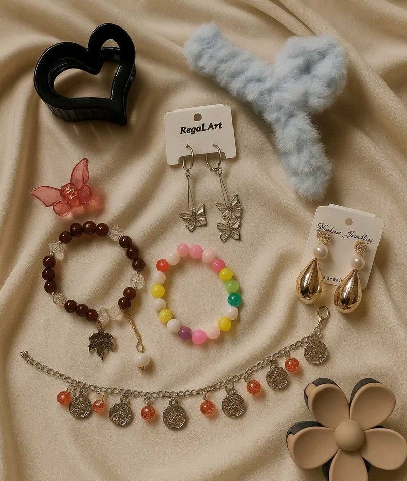 Jewellery Set &amp; Hair Clips