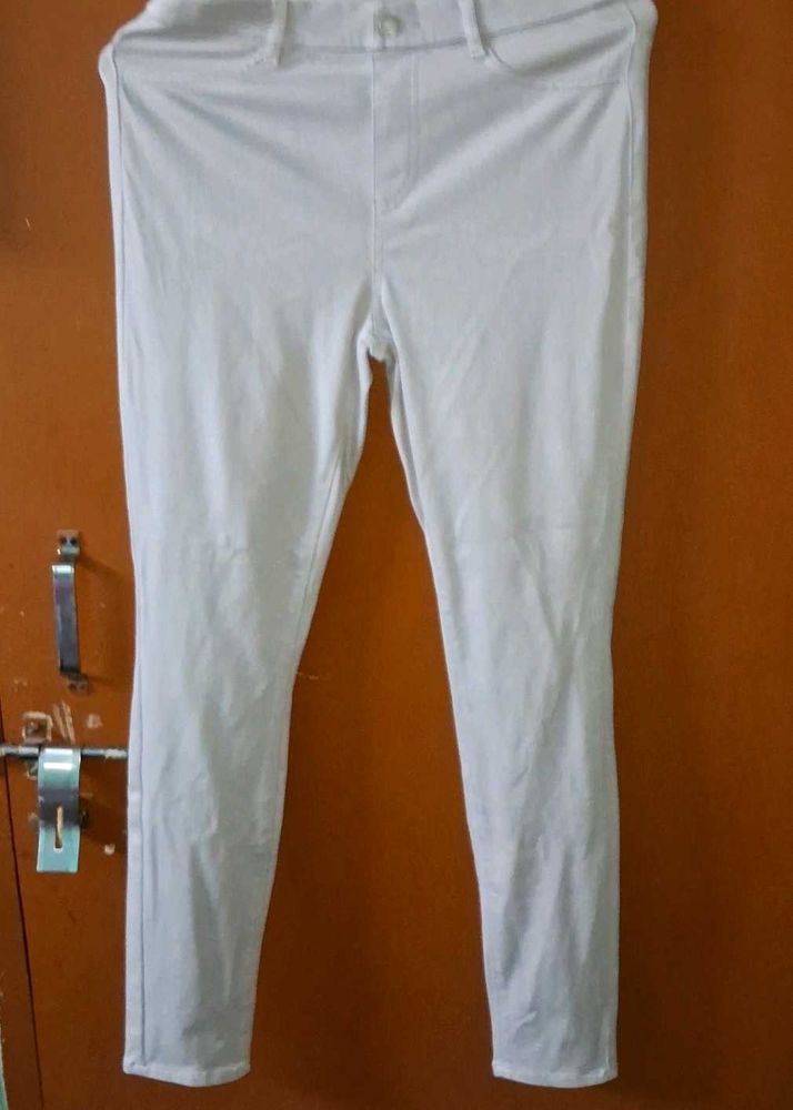 Grey-Silver Skinny Jeans/jeggings