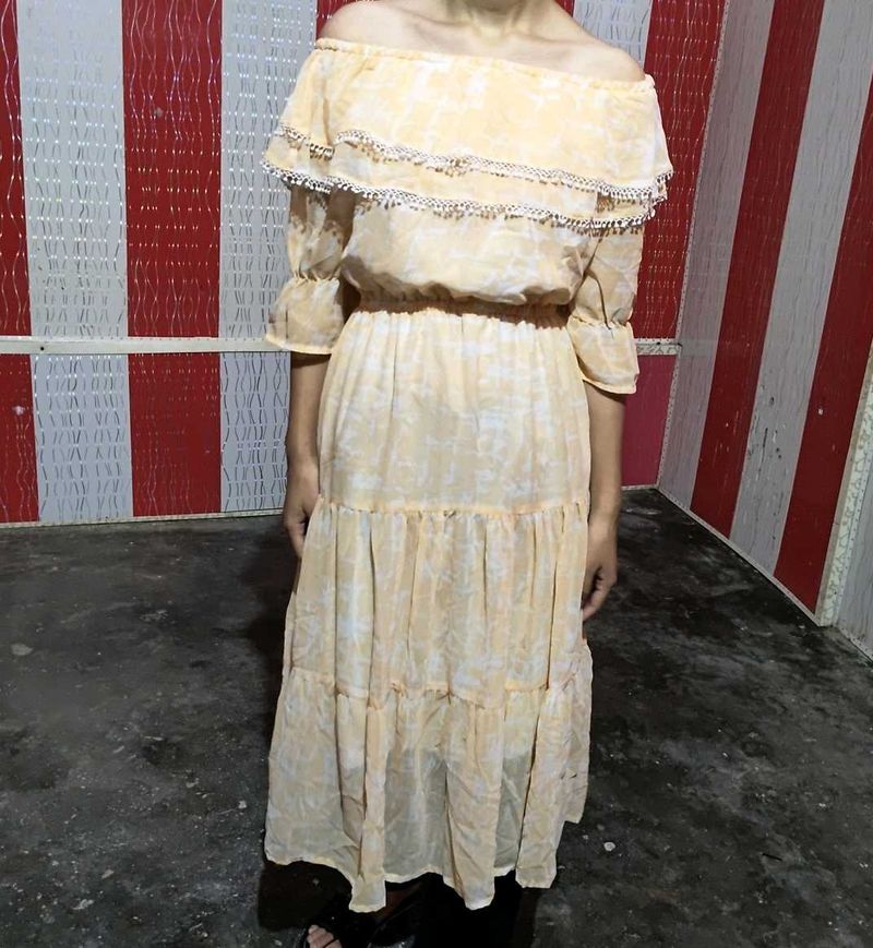 Off-Shoulder Maxi Dress