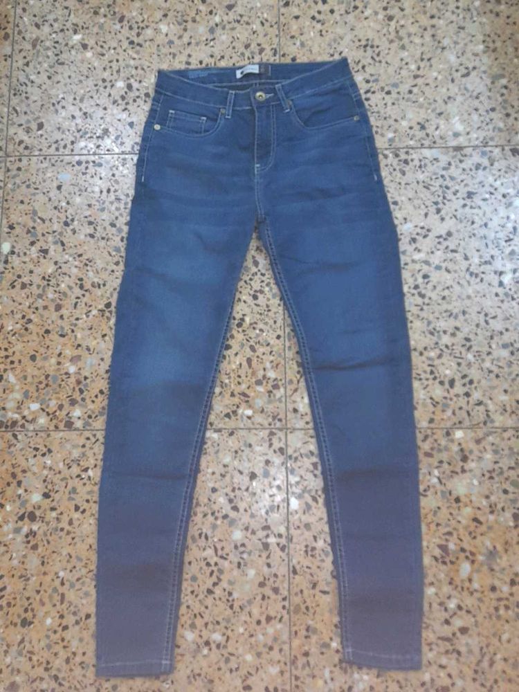 Dark Wash Skinny Jeans
