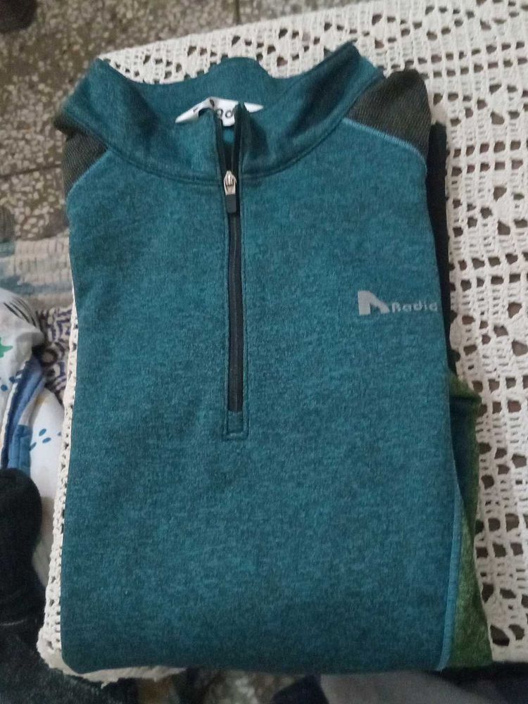 Radic Pullover Jacket