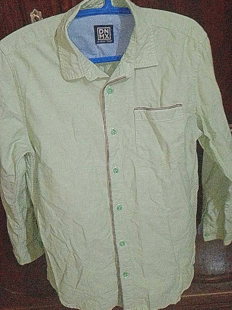 Men&#39;s Button Down Shirt