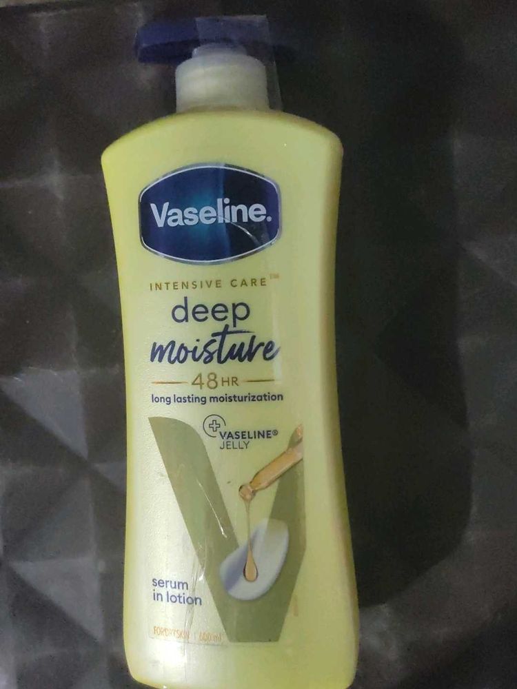 Vaseline Body Lotion 600ml