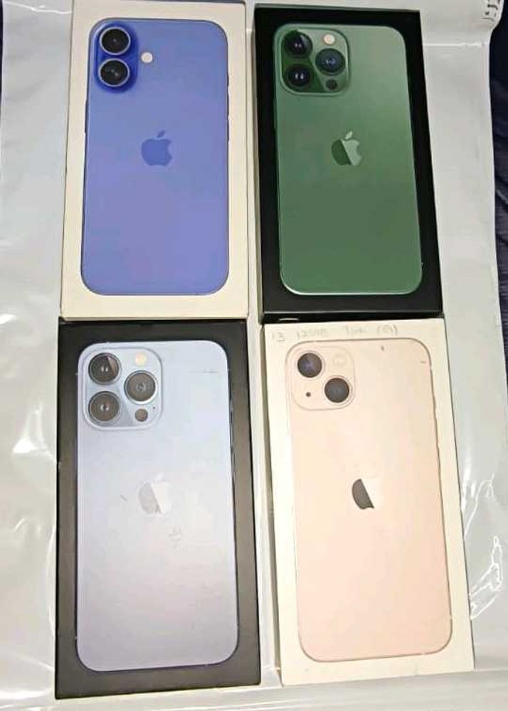 iPhone Empty Boxes 4pc