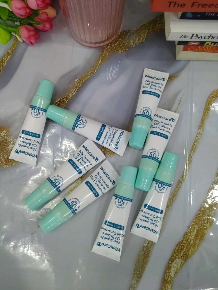 Wishcare Niacinamide Sunscreen (Pack of 4)