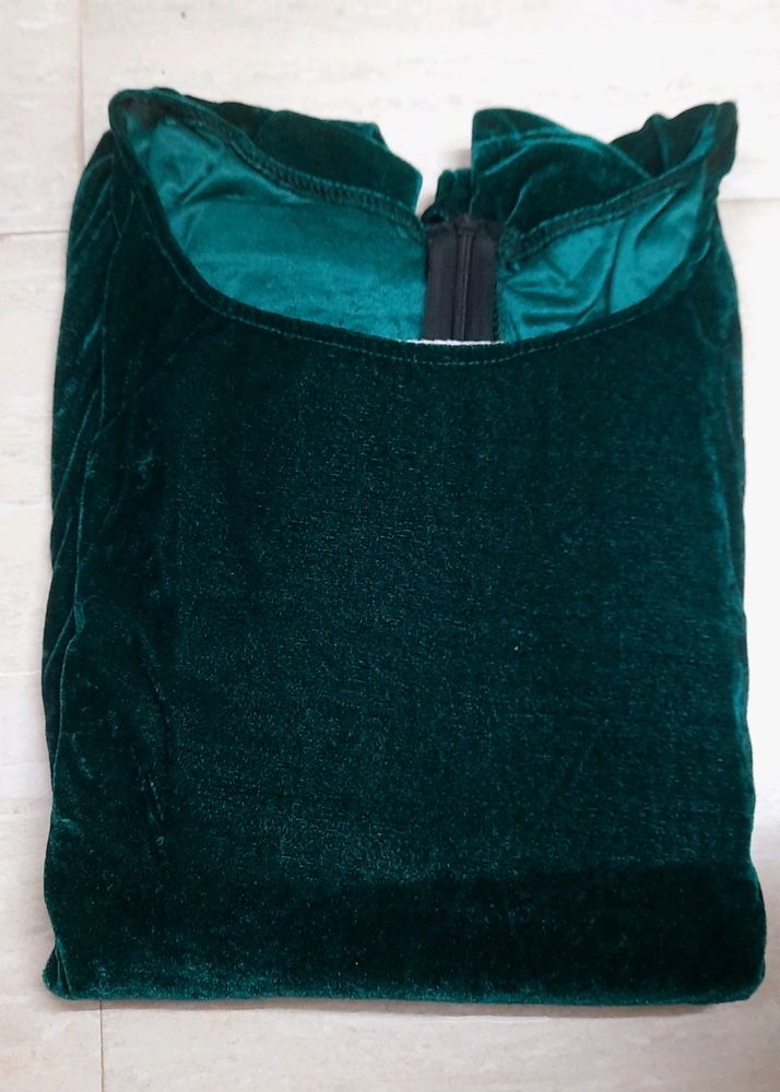 Soft Velvet Jumpsuits 💓 Light Weight