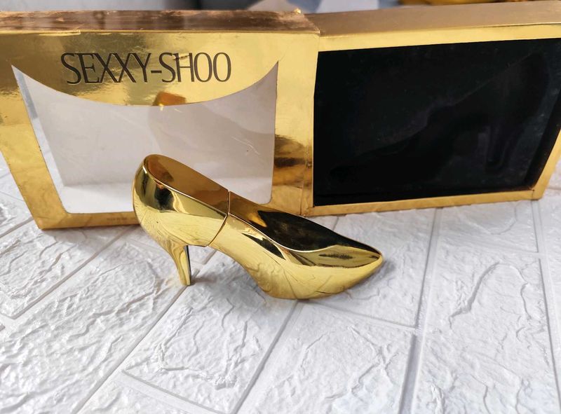 Laurelle London SEXXY-SHOO Perfume 100ml