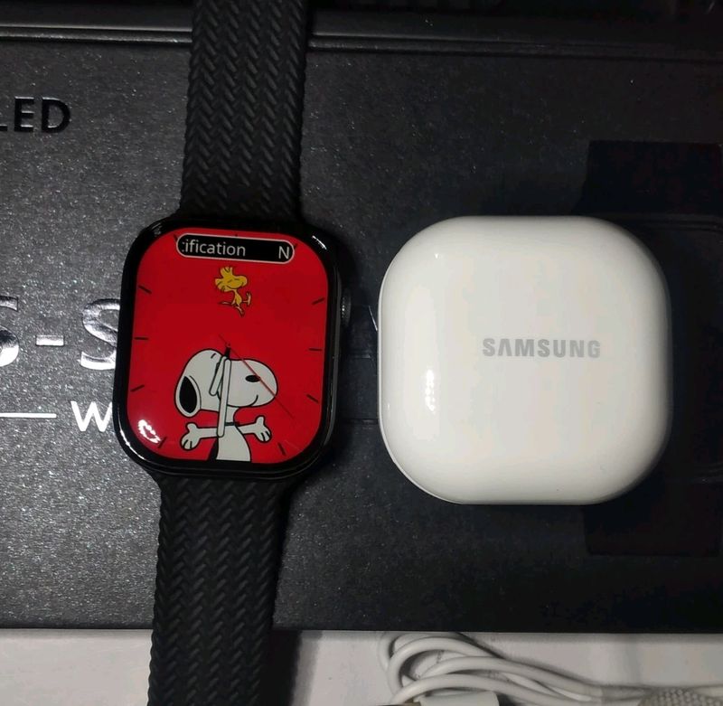 Samsung Buds And Premium WS Apple Watch