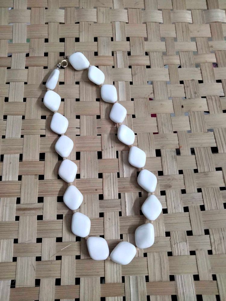 Plastic Beads Necklace