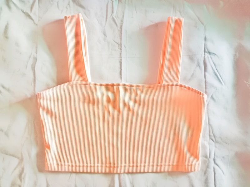H&amp;M Crop Top