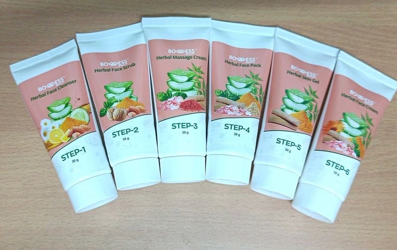 AVON Herbal Facial Kit (5-6 Facials)