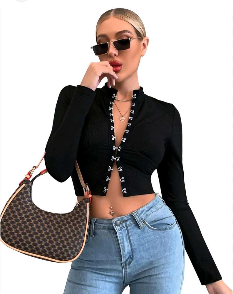 Black Top With Hooks