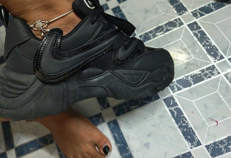 Black Nike Platform Sneakers
