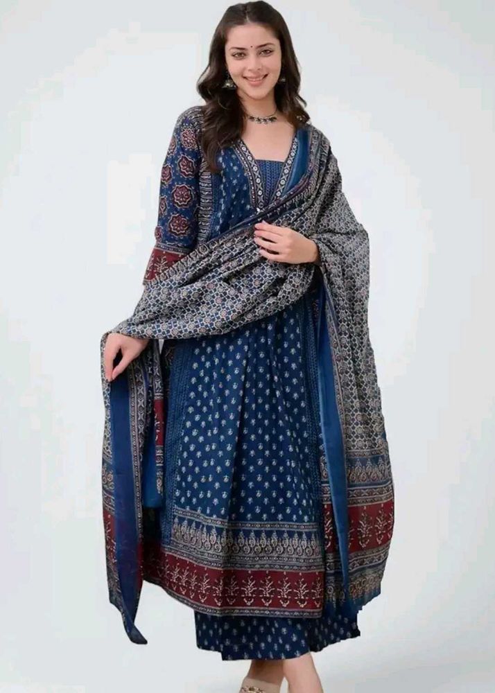 KLOSIA Women's Rayon Printed Anarkali Kurta and Pa