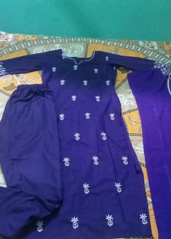 A Very Nice Kurti Set
