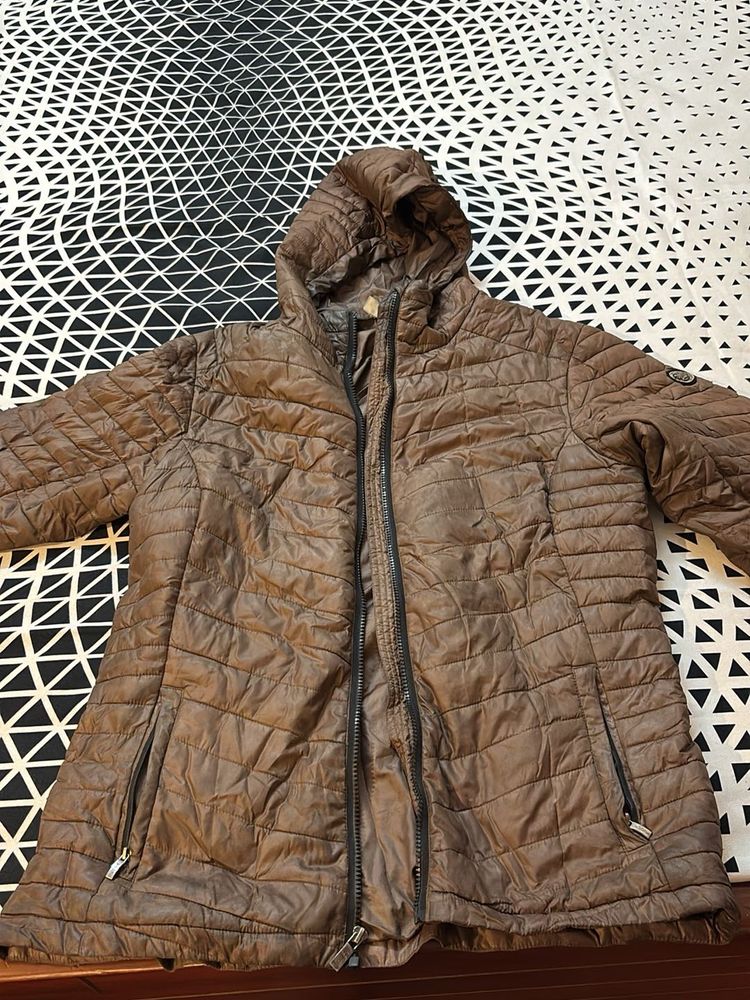 Sardi key jacket
