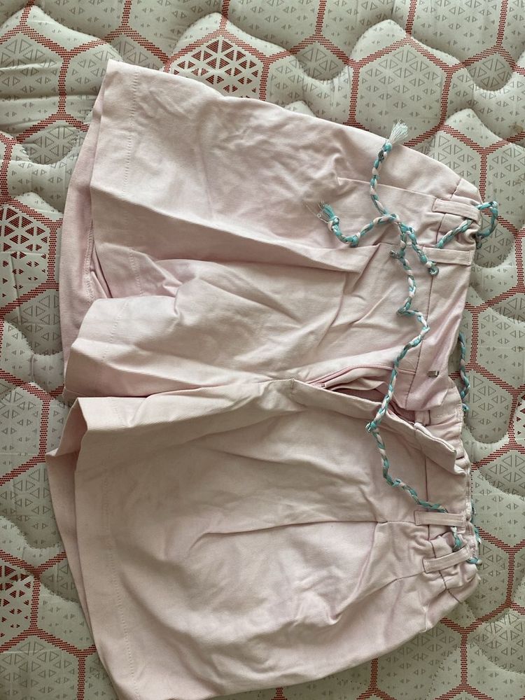 Pink tie-waist shorts