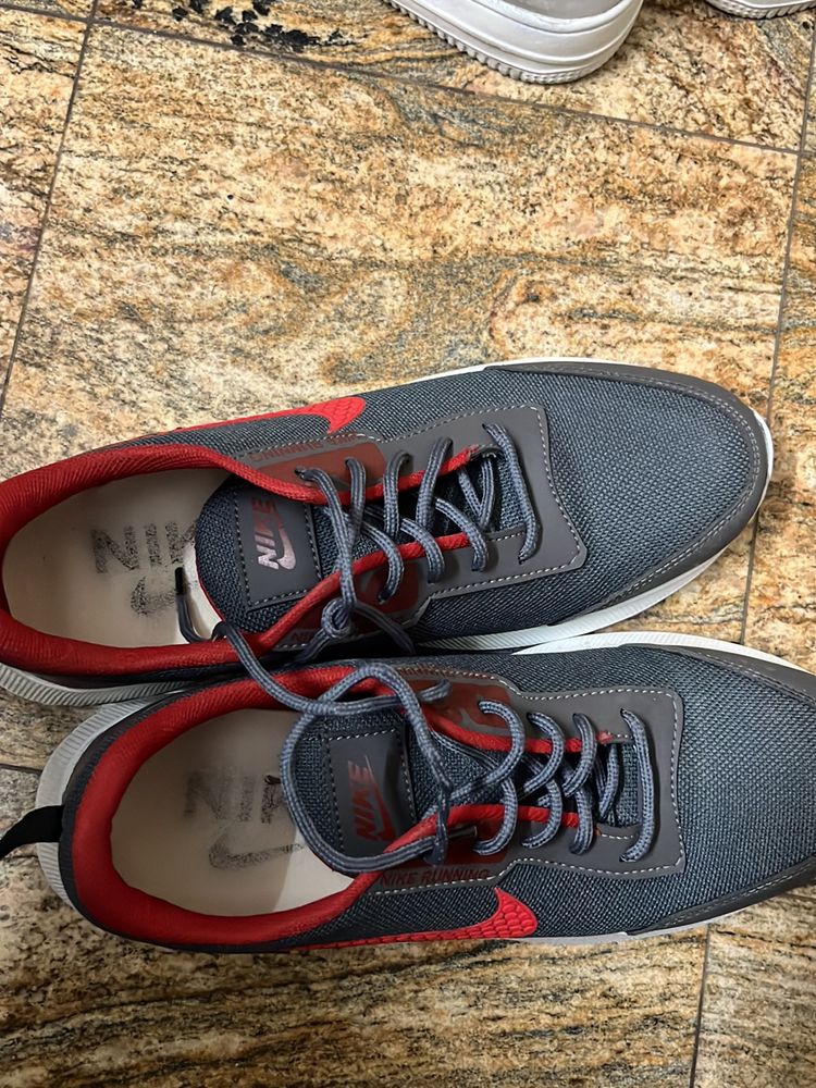 Nike First Copy Shoes