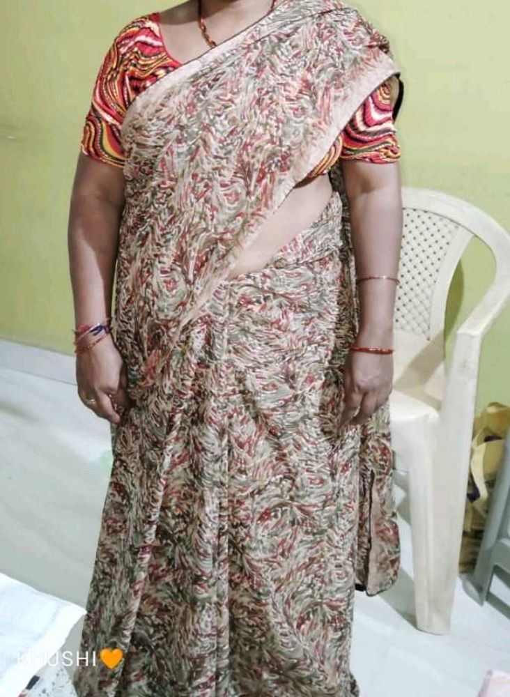 Saree With Blouse