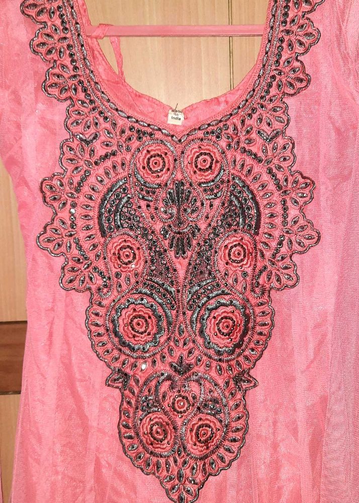 Embroidered Pink Kurta