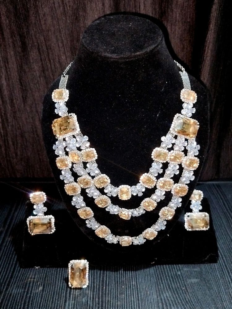 Original Glass Stone Three Leyar Necklace Set