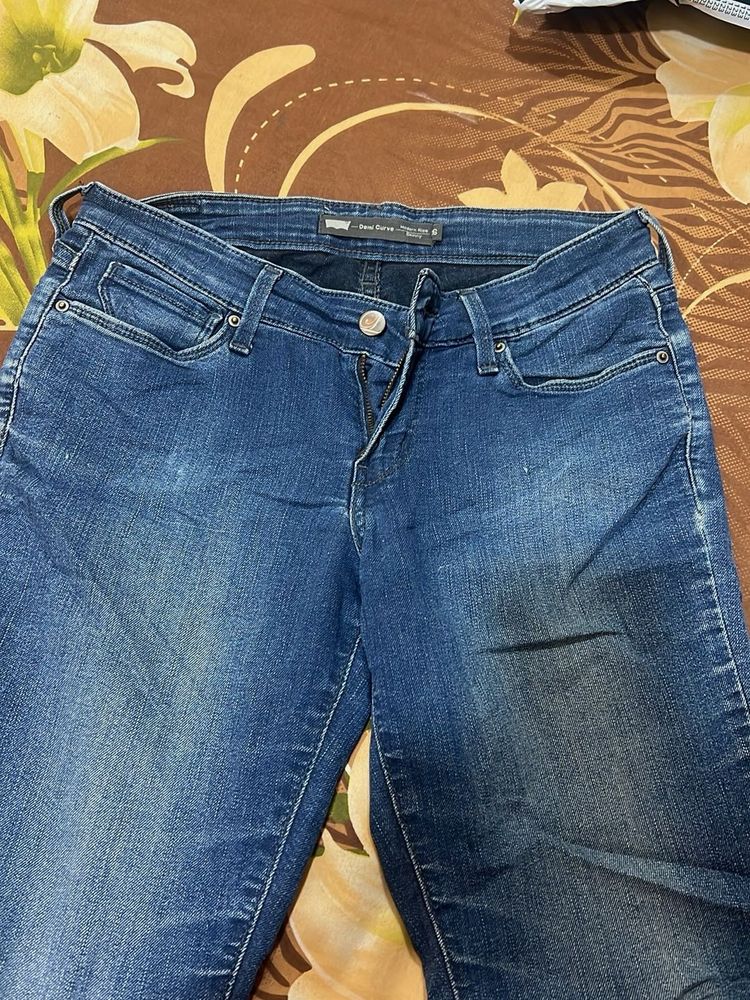 Levi&#39;s Dark Wash Denim Jeans