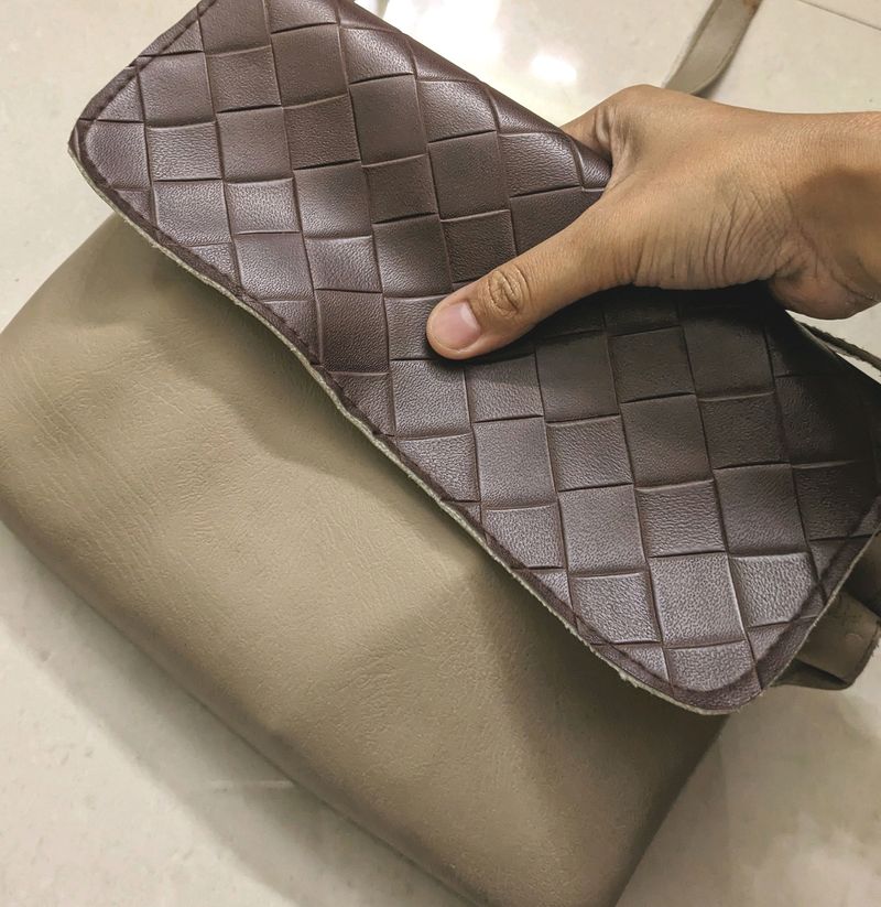 Basic Brown Sling Bag