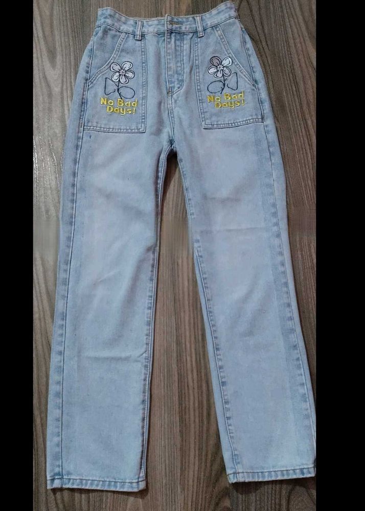 Embroidery Straight Leg Jeans